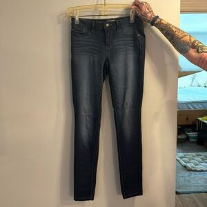 Lei jeggings super stretchy size 7